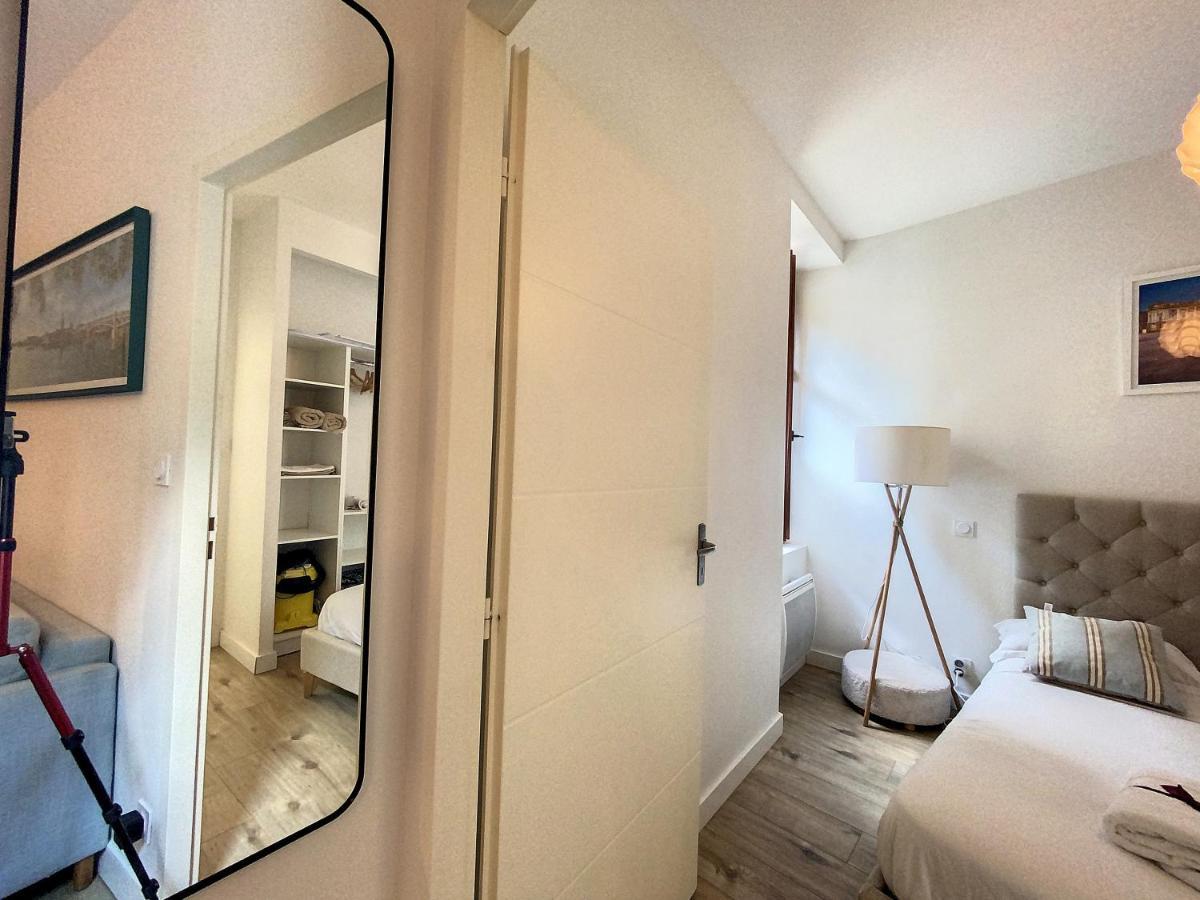 ღ Le Cosy Brienne • T2 Au Centre-ville ღ Metro Apartment