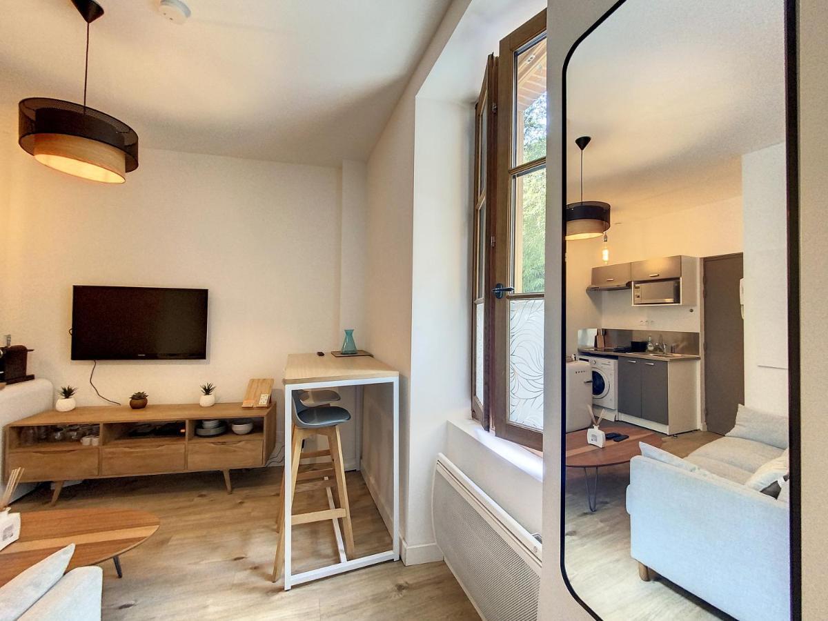 ღ Le Cosy Brienne • T2 Au Centre-ville ღ Metro Apartment